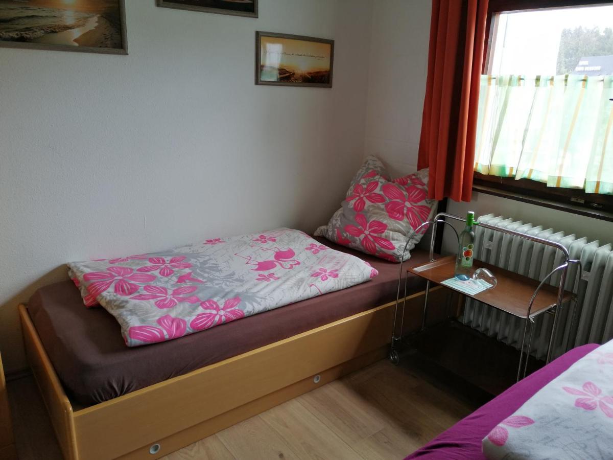 2 Raum Ferienwohnung Sonnenschein Санкт-Энгльмар Экстерьер фото